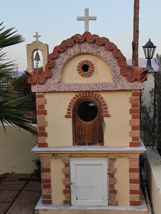 Hotel Takis Agios Georgios  エクステリア 写真